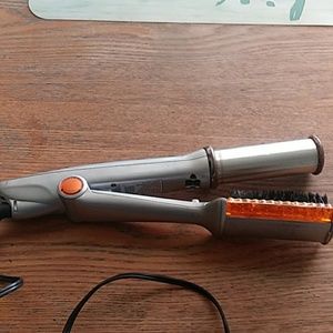 Instyler Other - Flat iron Instyler Other - Flat iron